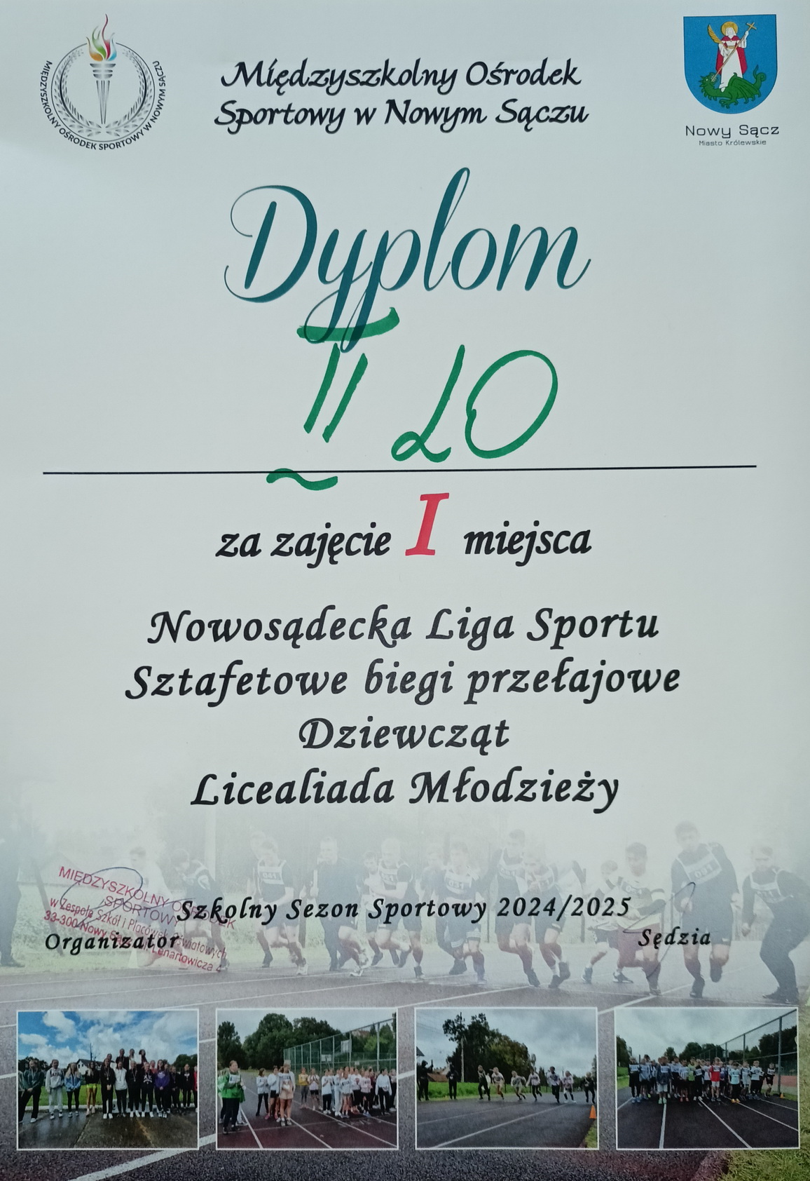 Zdjęcie Sztafetowe Biegi Przełajowe Dziewcząt 09 (4)bbb04abf-2a21-4626-9ff9-20cc395fd04a.jpg w galerii Sztafetowe Biegi Przełajowe Dziewcząt 09.2024